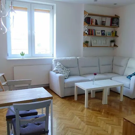 Apartament Na Muranowie * 华沙